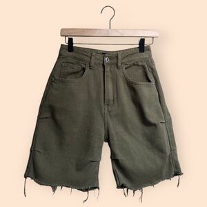 PrettyLittleThing Dark Green Denim Cotton High Waisted Shorts Raw Hem Women’s 4